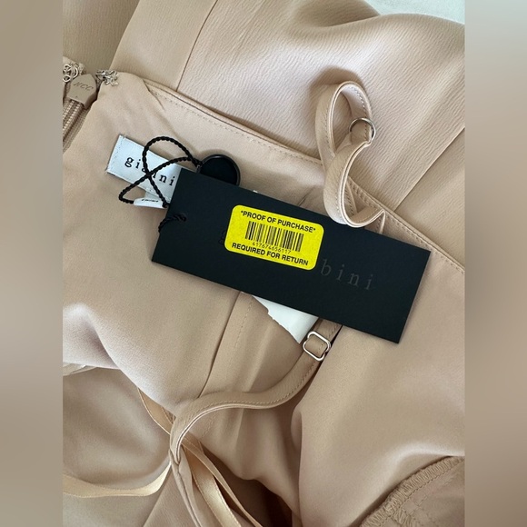 Gianni Bini One Shoulder Wrap Waist Mini Dress in Champagne Gold, Size 6 - Picture 9 of 13